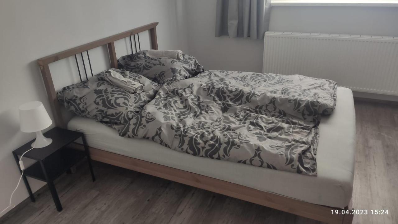 Schoene Zentrale Zimmer In Wilhelmshaven Apartman Kültér fotó